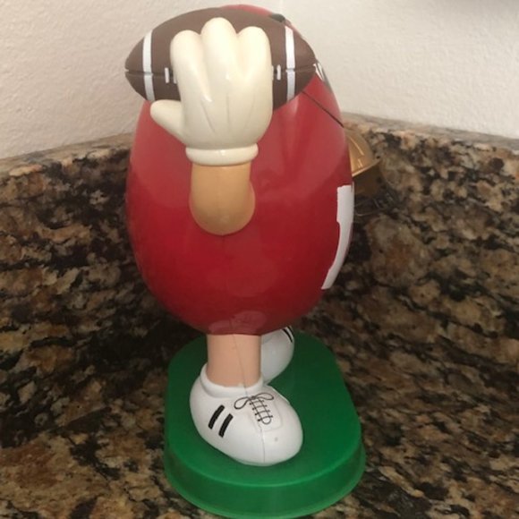 VINTAGE M&M 's SPORT FOOTBALL DISPENSER 1995 - Picture 6 of 10